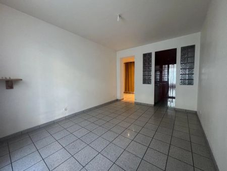 Location Appartement 3 pièces 50 m2 à Villers-Cotterêts - Photo 4