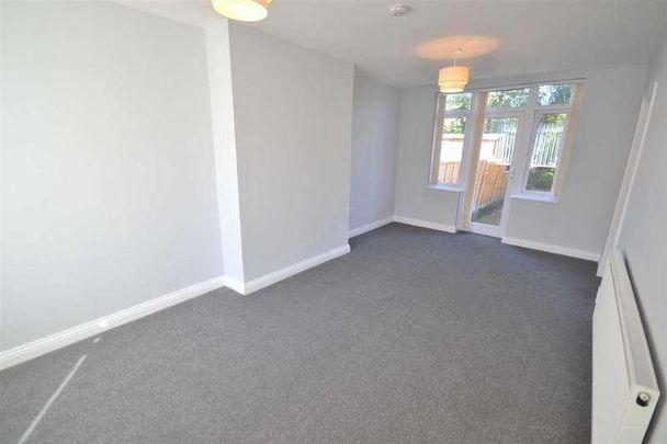 Downham Crescent, Prestwich, M25 - Photo 1