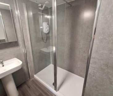 1 Bedroom Apartment To Let - Photo 5