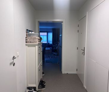 Lichtrijk appartement met 2 slaapkamers, ingerichte keuken en fiets... - Photo 2