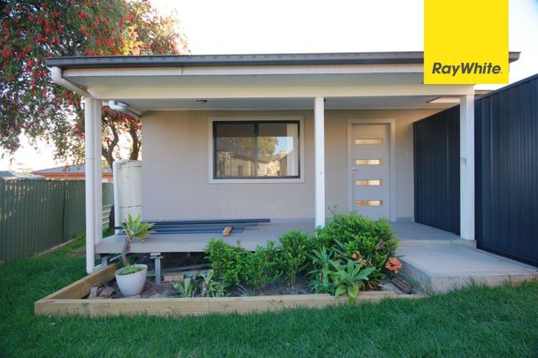 TWO BEDROOM GRANNY FLAT LOCATED IN CONVENIENT LOCATION - Photo 1