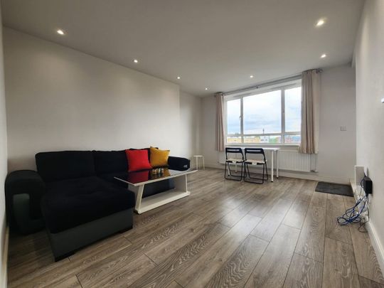 1 Bed Flat, Cameron House, NW8 - Photo 1