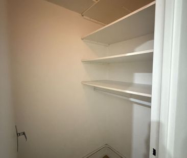 Location Appartement 1 pièce 35m² - Photo 1