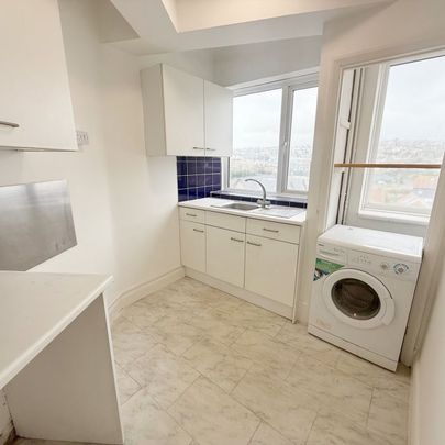 1 Bedroom Flat, Chichester Drive East, Saltdean - Photo 1