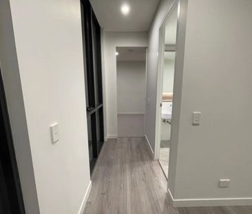 Immaculate executive apartment | Designer finishes in superb lifest... - Photo 5