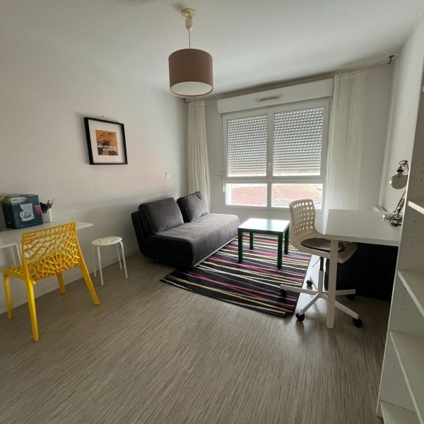 Location Appartement 1 pièce 21m² CENON 33150 - Photo 1