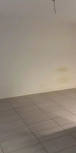 Beau studio avec terrasse - Photo 3