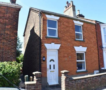 3 bedroom terraced house to rent - Photo 1