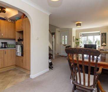 2 bedroom house to rent - Photo 1