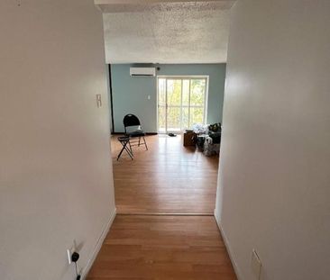 2 CH - 1 SDB - Québec - $1,327 /mo - Photo 2