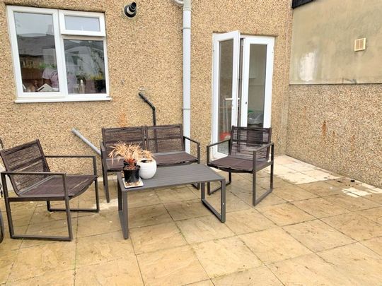 🏡 HMO Property in Tottenham, N17 🏡 Room 5 - Photo 1