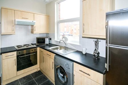 1 bedroom flat to rent - Photo 3