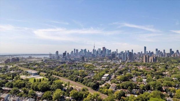 For Lease - 1201 Dundas Street Unit# 412, Toronto, Ontario - Photo 1