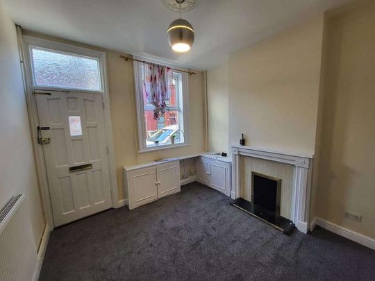 Hartley Road, Luton, LU2 - Photo 1