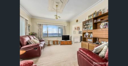 Wake Up to Tamar River Views Every Day. - Photo 3