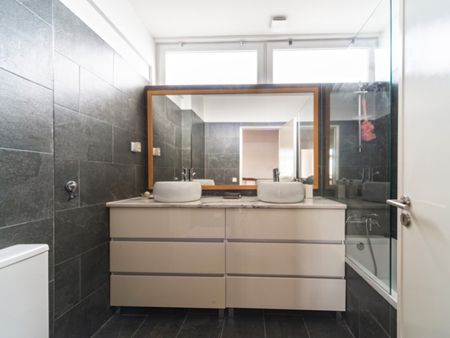 Apartamento T4 em Lisboa - Photo 2