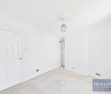1 bedroom Flat To Let - Photo 1