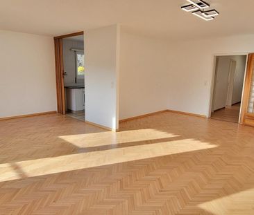 SIERRE / Je suis " SWEET LIVING " Joli appartement 4.5 pces 115 m² - Photo 4