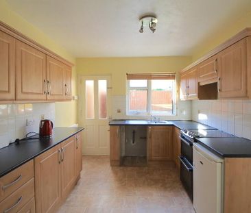 15 Knockview Drive, Tandragee, Craigavon, BT62 2BH - Photo 2