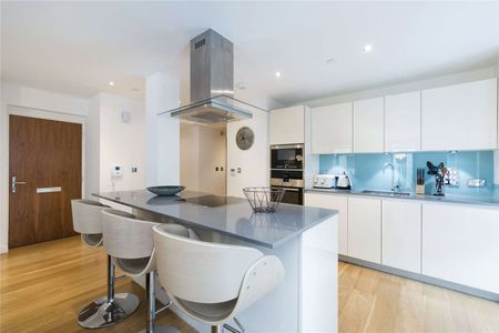 Beautiful, modern 3 bedroom apartment. With 2 bathrooms and an impressive open-plan kitchen/reception, this is a well proportioned and bright apartment which is furnished to a high standard - Photo 4