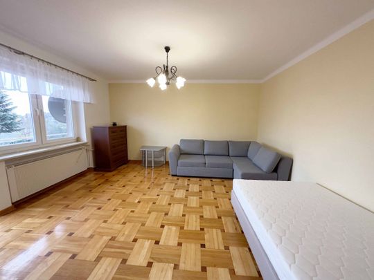 Dm z 6 sypialniami oraz 2 łazienkami - Photo 1