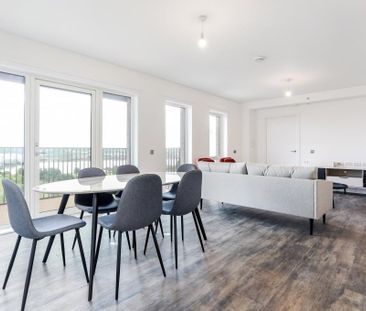 3 bedroom apartment to rent - Photo 3