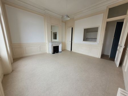 Location Appartement 31m² ROUBAIX 59100 - Photo 3