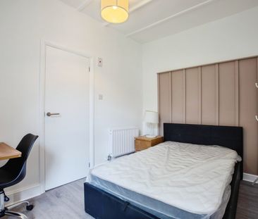 Room in a Shared House, Blackheath Road, SE10 - Photo 4