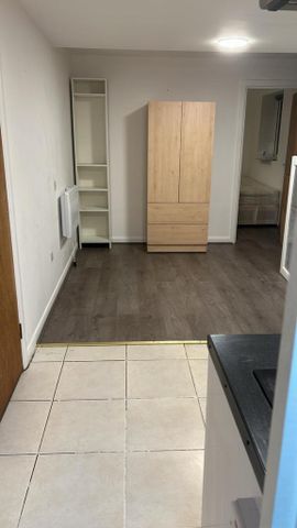 1 bedroom apartment to rent - Photo 5