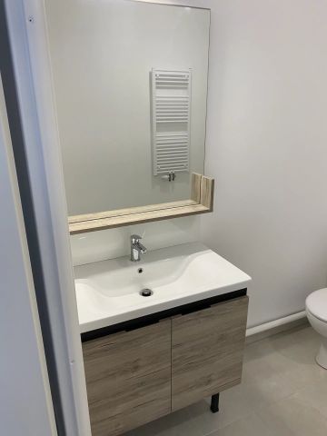 LOCATION APPARTEMENT 2P VIDE LES PAVILLONS SOUS BOIS - Photo 2