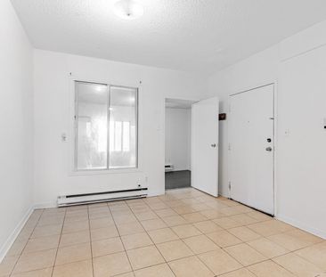 For Lease - 223 Jameson Avenue Unit# 303, Toronto, Ontario - Photo 6