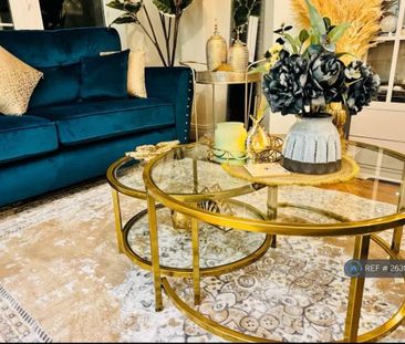 5 bedroom semi-detached house to rent - Photo 4