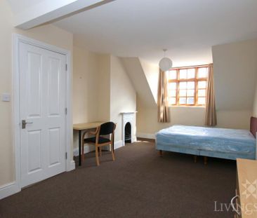 5 bedroom flat to rent - Photo 1