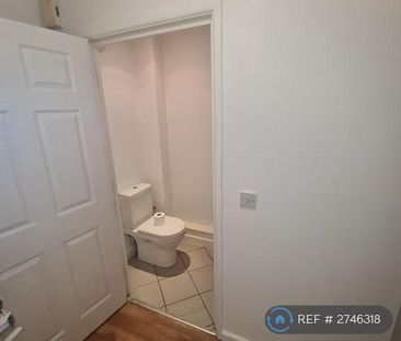 3 bedroom end of terrace house to rent - Photo 6