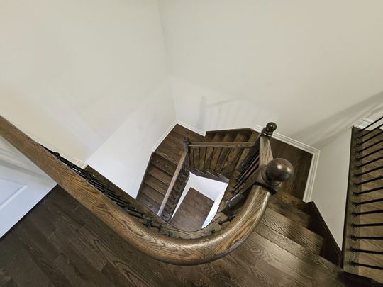 For Lease - 22 Watershed Gate Unit# upper, East Gwillimbury, Ontario - Photo 1