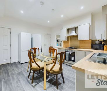 Church View Room 3 - Photo 2