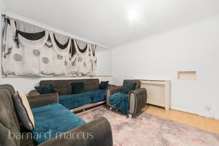 52 Parkgate Road - Photo 2