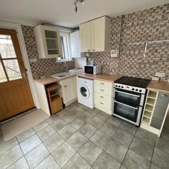 Village Street, Upper Clatford, SP11 - Photo 1