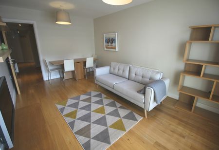 Longboat Quay North, Sir John Rogerson’s Quay, Grand Canal Dock, Dublin 2, D02 YX73. - Photo 2