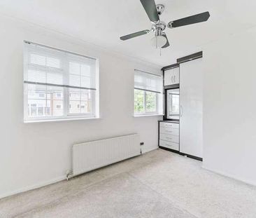 St James Road, Sutton, SM1 - Photo 1