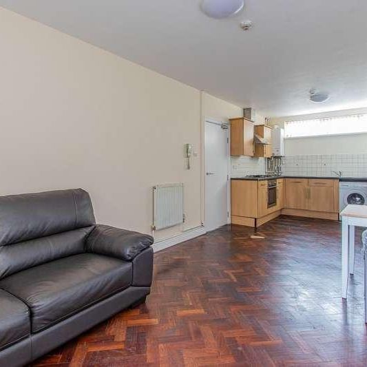 Newport Road, Roath, CF24 - Photo 1