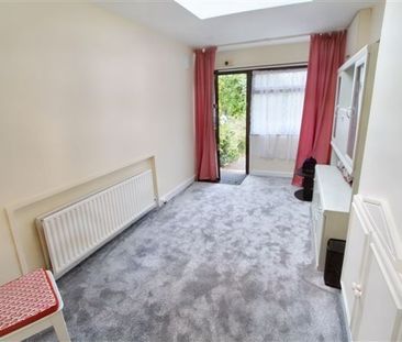 8A Mounttown Park, Dun Laoghaire, County Dublin A96 PK16 - Photo 2