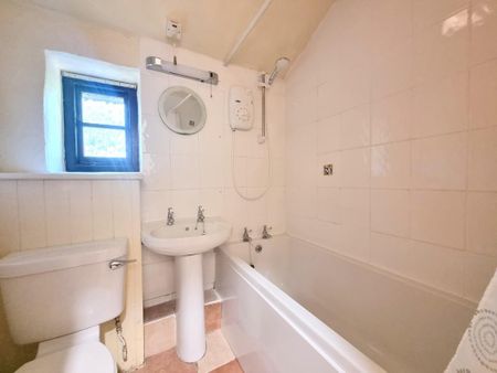 2 bedroom barn conversion to rent - Photo 5