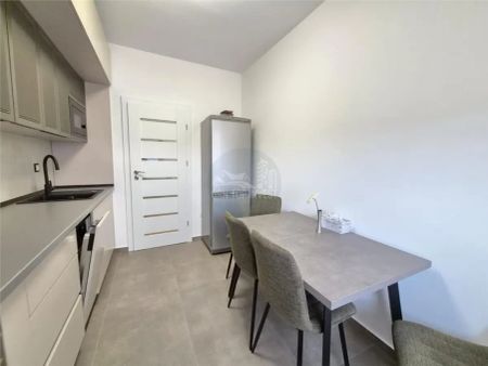 Apartament de lux 3 camere balcon parcare zona Calea Surii Mici - Fotografie 4