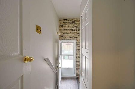 For Lease - 68 Avondale Boulevard Unit# Basement, Brampton, Ontario - Photo 3