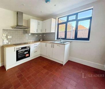 Baxter Avenue, Kidderminster, Worcestershire, DY10 - Photo 5