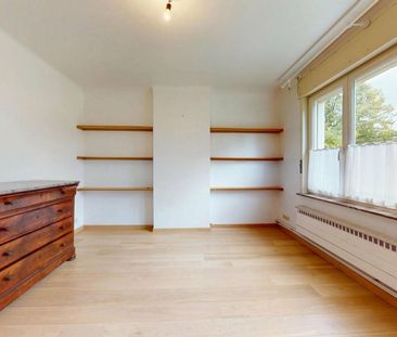 House for rent - Photo 2