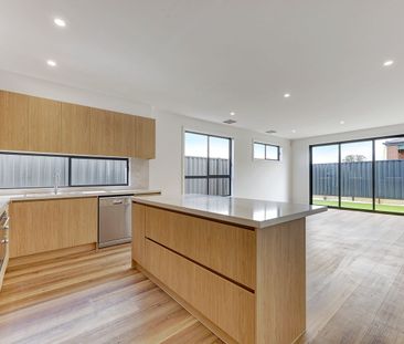 Standout Design with Premium Finishes - Photo 4