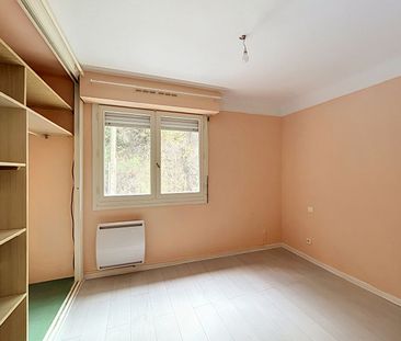 Location Appartement 3 pièces 55m² - Photo 3