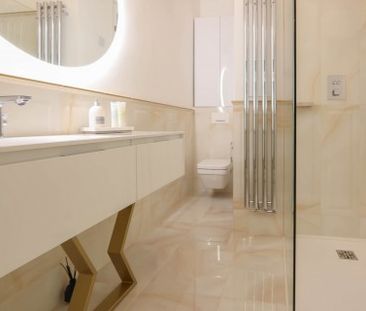 Alkotmány utca - Photo 6